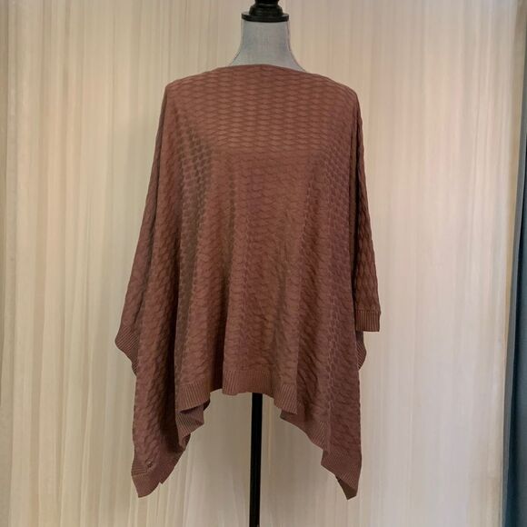 LULULEMON Divinity knit poncho